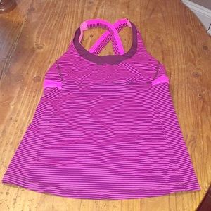 Lulu🍋 sz 8 stuff your bra hyper stripe x back top